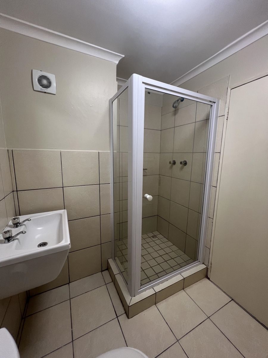 To Let 2 Bedroom Property for Rent in Fairview Golf Estate Western Cape